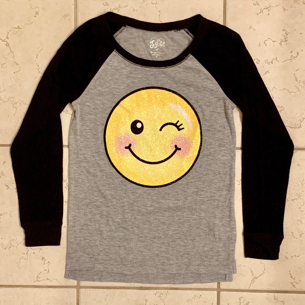JUSTICE Long-Sleeve Emoji Graphic Tee (Size 10)